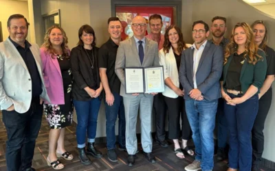 Mayor Gillingham honours CHVN with award, shares fall priorities for Winnipeg
