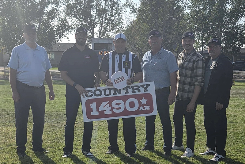 Shaunavon celebrates with Country 1490 launch party